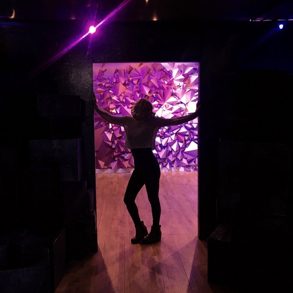 Meet your Posher, Jen - Picture 8 of 8